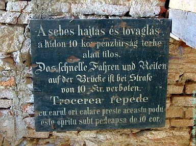 Meschen.7buergen.Inschrift von der alten Brücke, vor 1919....jpg