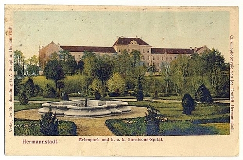 133.Elenpark mit Brunnen und k.u.k. Garnisons-Spital.jpg