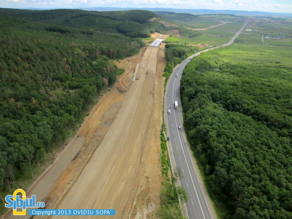 Autostrada A1 / Fotografie Aeriana in zona Sacel - Cristian / Km73